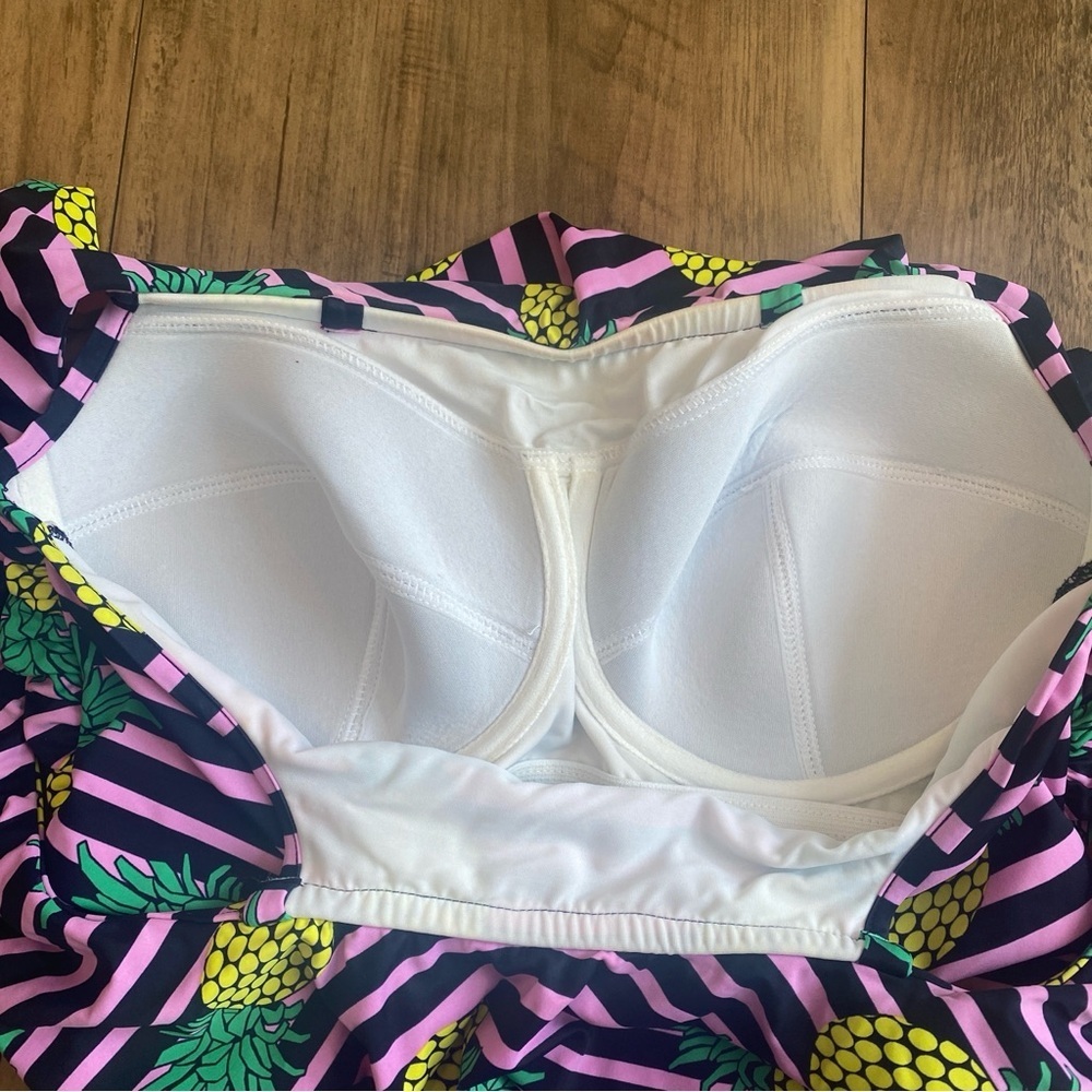 ELOQUII Pineapple Stripe Off-Shoulder One-Piece Swimsuit Size 16 - Picture 6 of 8
